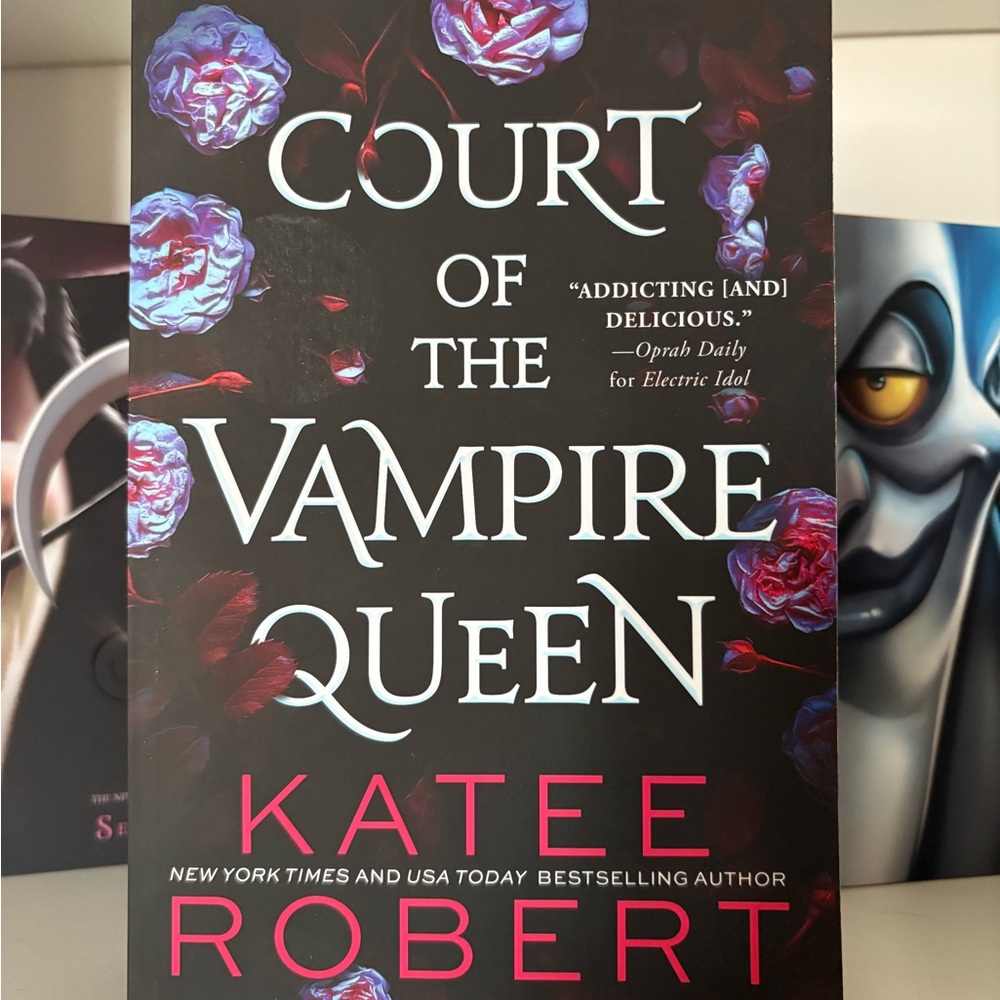 Court of the Vampire Queen Book